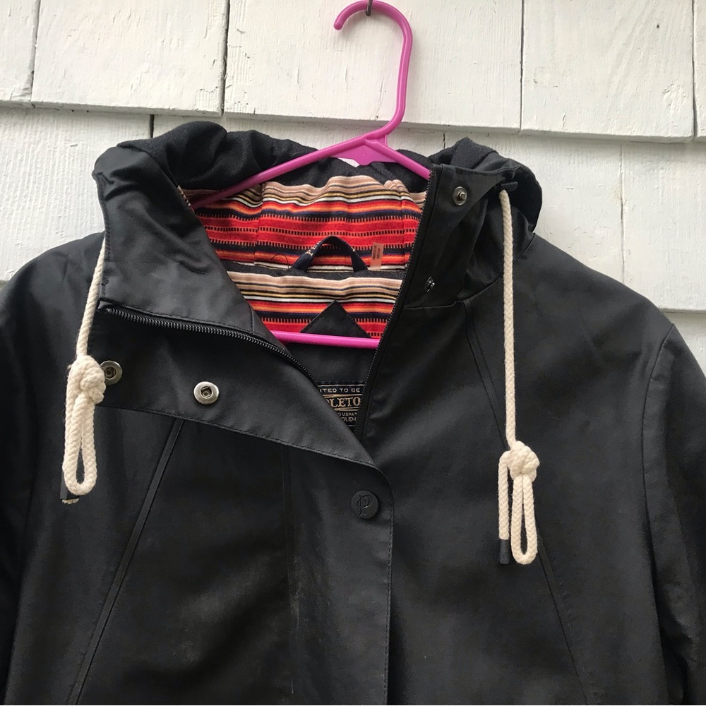 Pendleton Women’s Rain Jacket, Black With Striped… - image 5